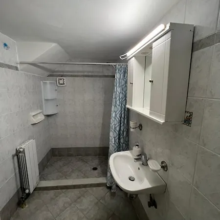 Athina Rooms Karvounades Exterior photo