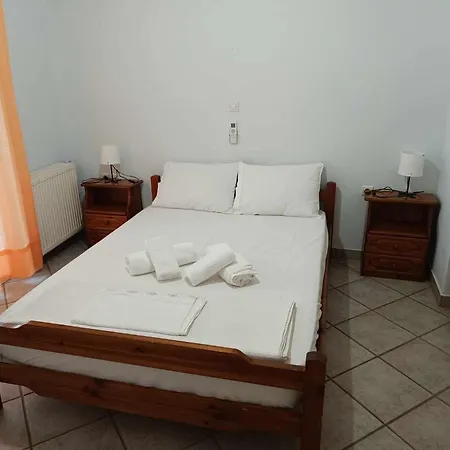 Athina Rooms Karvounades Exterior photo